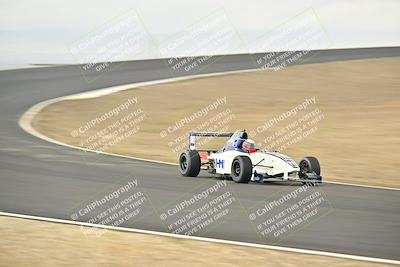 media/Jan-26-2025-CalClub SCCA (Sun) [[cfcea7df88]]/Group 2/Race/